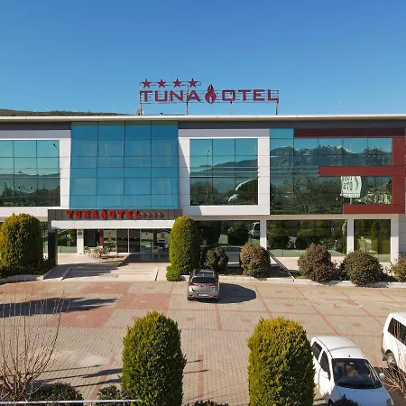 Tuna 4*