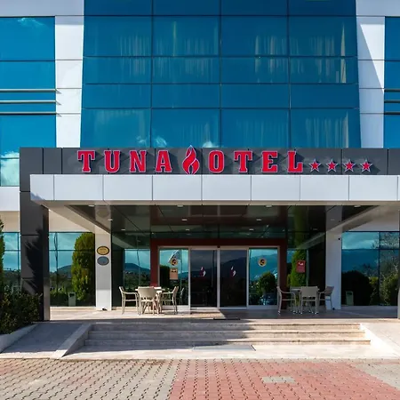 Hotel Tuna 4*