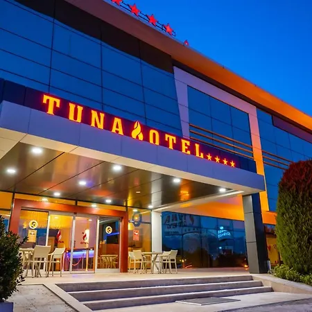 Tuna 4* מוגלה