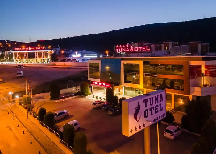 Tuna 4*