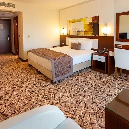 Tuna Otel