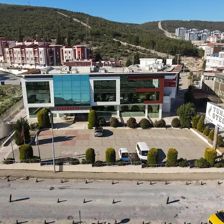 Tuna Otel 4*
