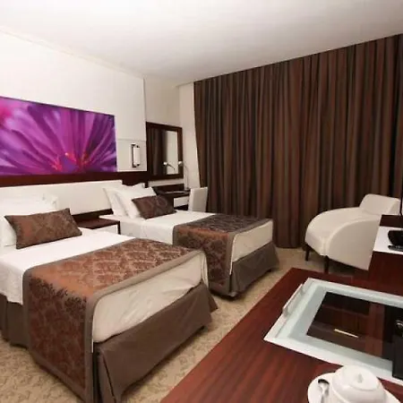 Otel Tuna