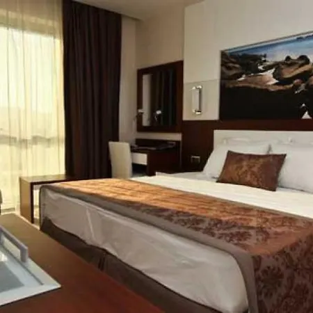 Tuna Otel